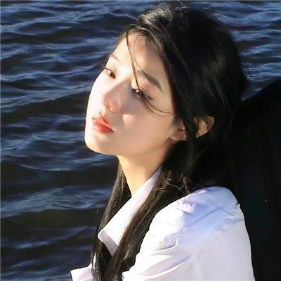 偷窥狂小姐